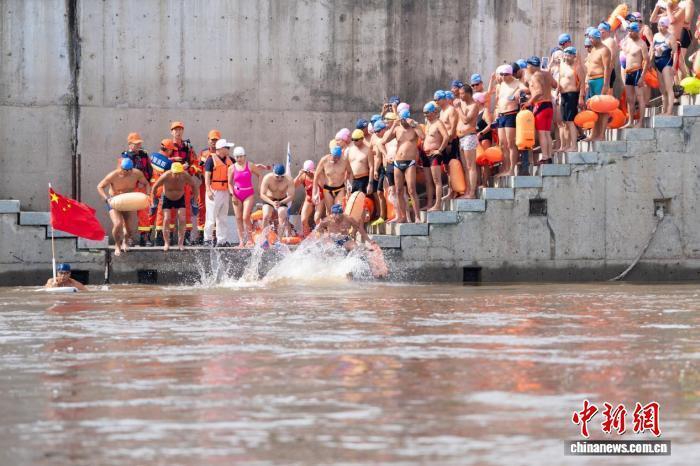 中新社黑河, 活动