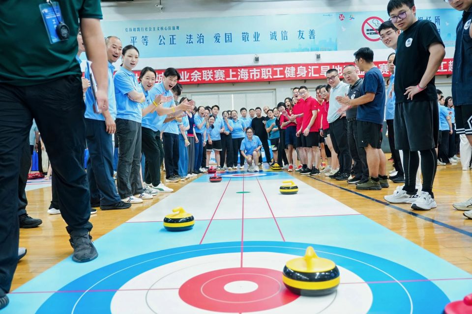 携手拼搏 携手拼搏