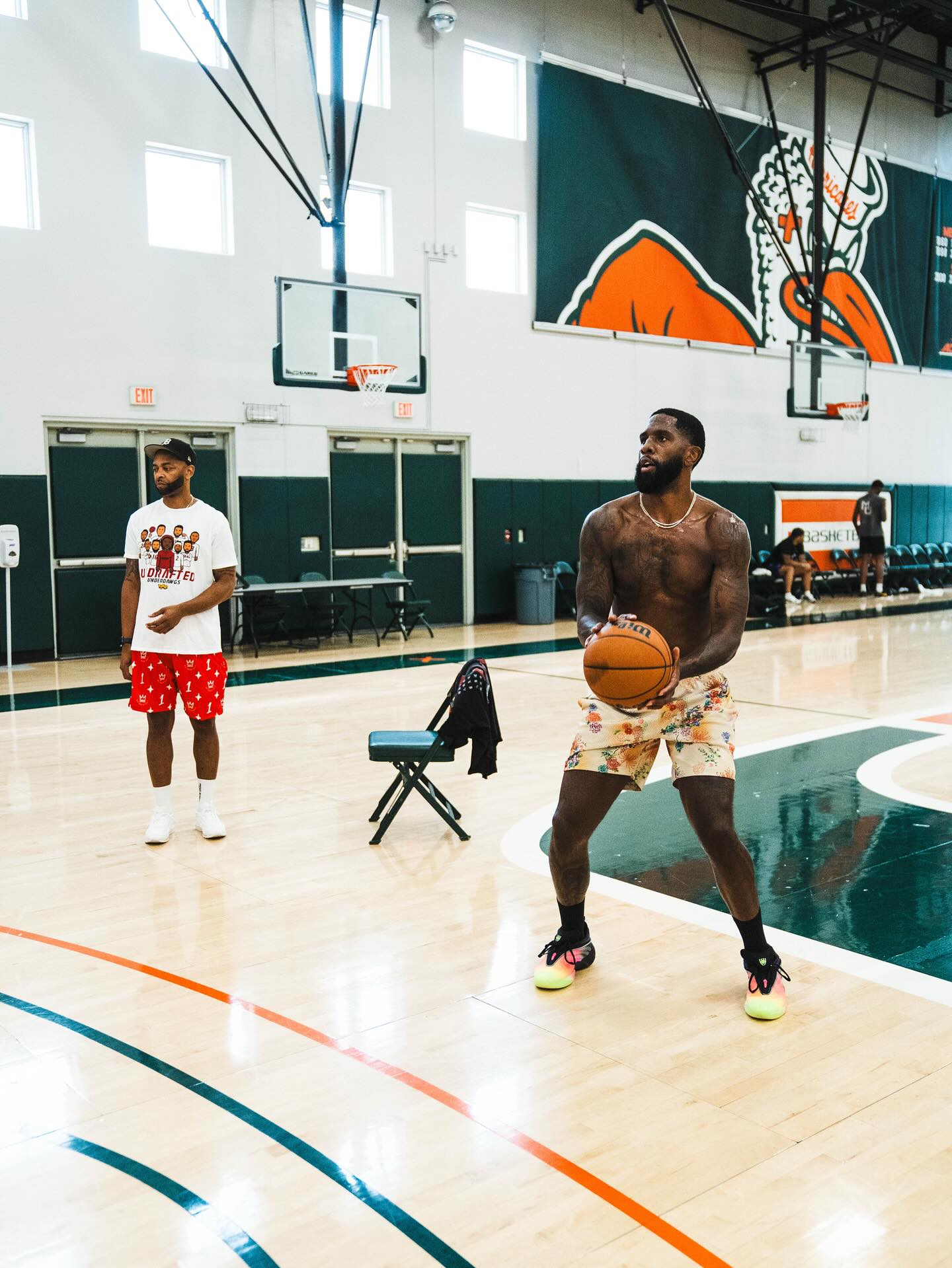 alt, 晒出一组自, 奥尼尔场均