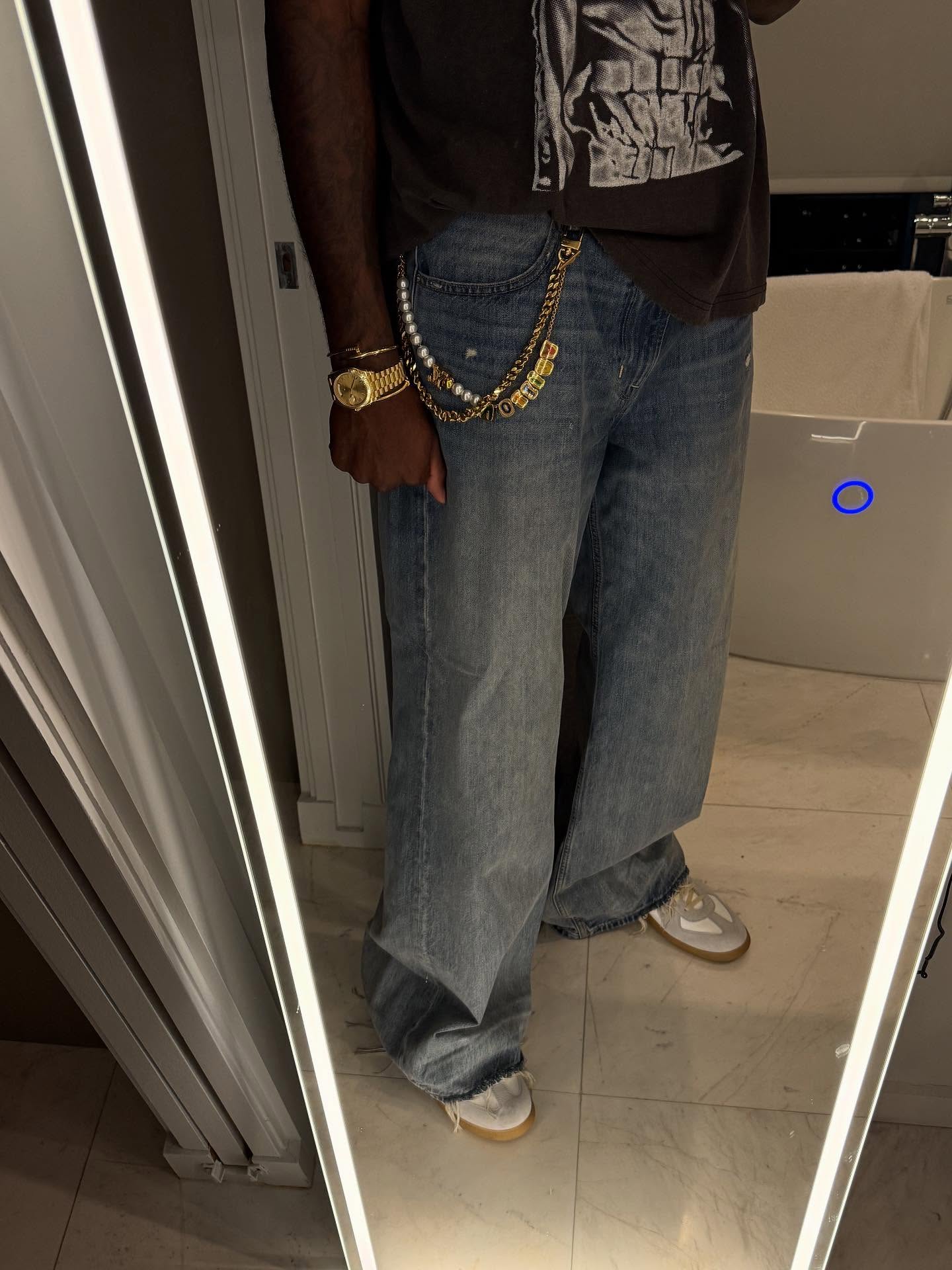 entit, AA, 奥尼尔In