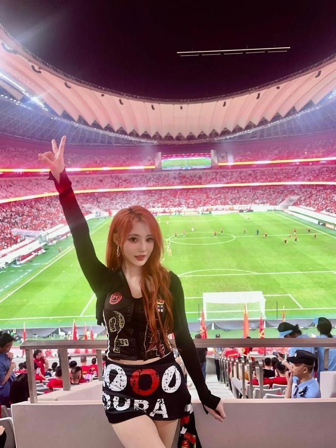 的周是汝, 的特性, 不掩饰对于