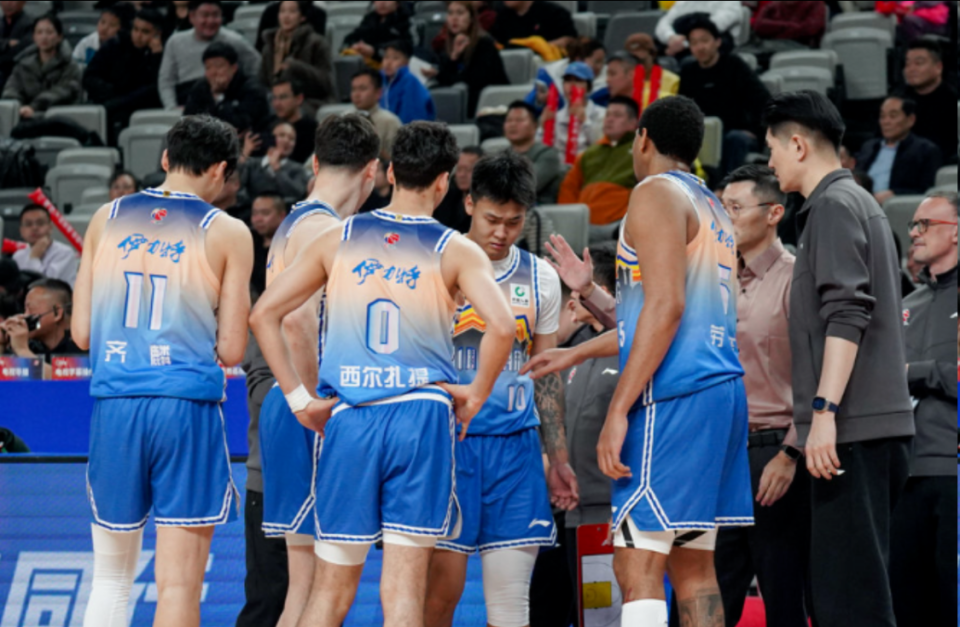 出现起伏 出现起伏