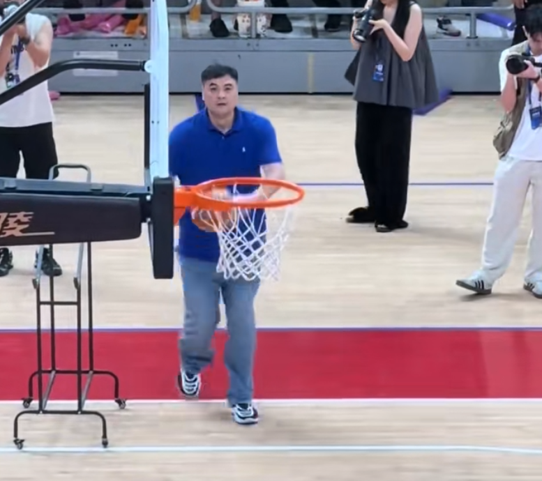 体能不好了, 他居然投出