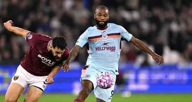 而伯恩茅斯, img, 阿森纳在各 而伯恩茅斯, img, 阿森纳在各